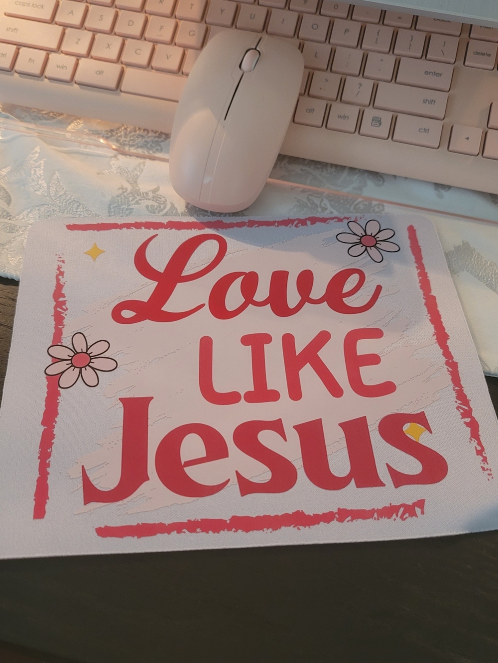 Pink 'Love Like Jesus' Graphic Mouse Pad